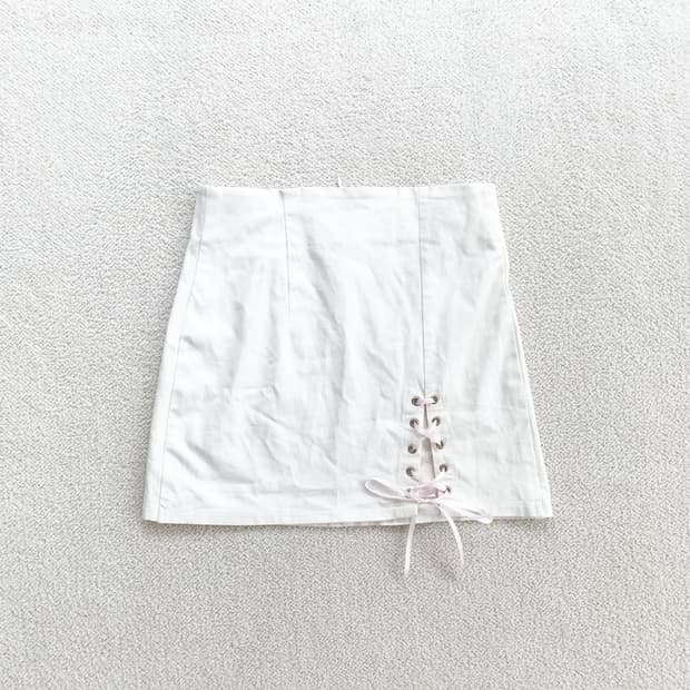 히메갸루 ♥ 리본 아일렛 h라인sk