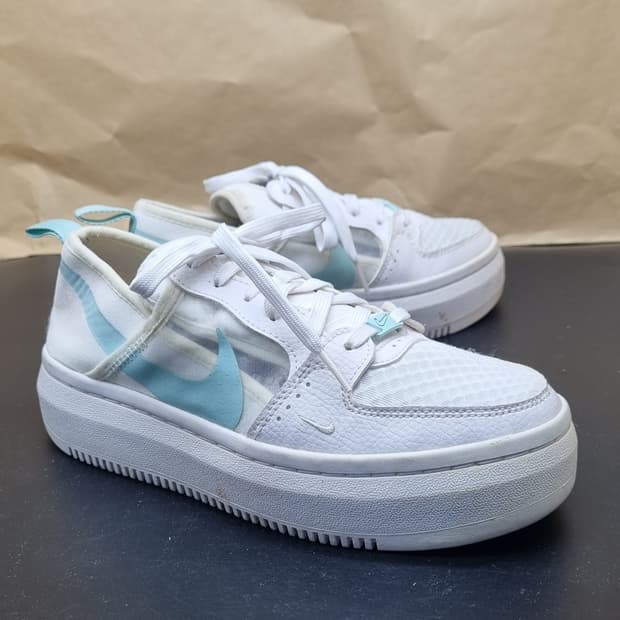 나이키 코트비전알타 운동화 245