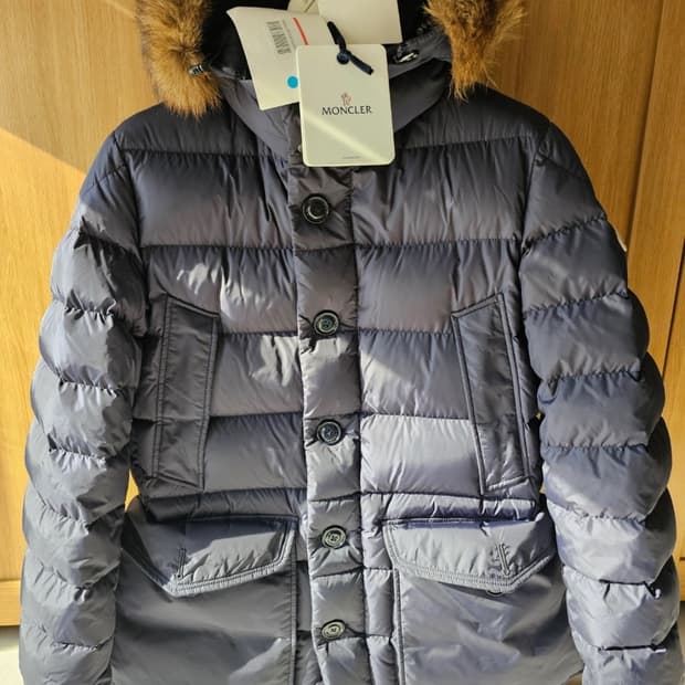 몽클레어  클루니