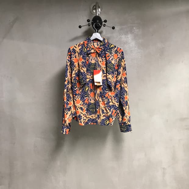 비비안웨스트우드 셔츠 블라우스 새상품 M(W)