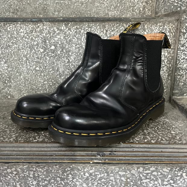 닥터마틴 스무스 레더 블랙 첼시 부츠