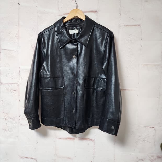 TIME 블랙 레더 점퍼