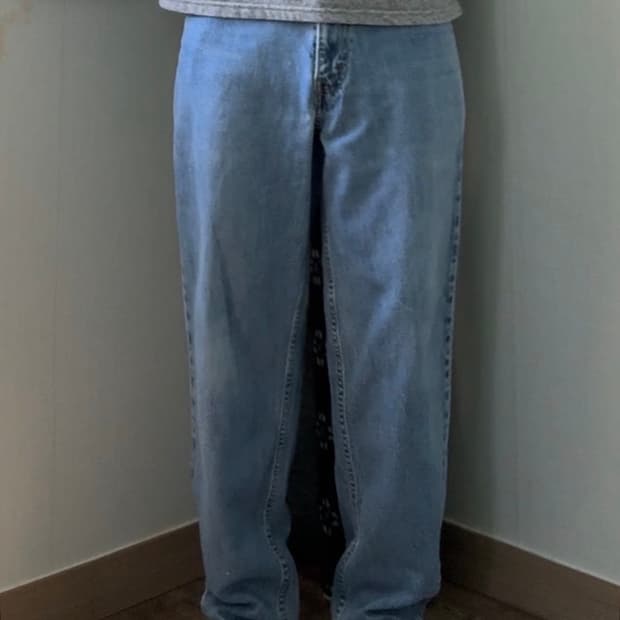 Levis 560 32x30 와이드핏 테이퍼드핏