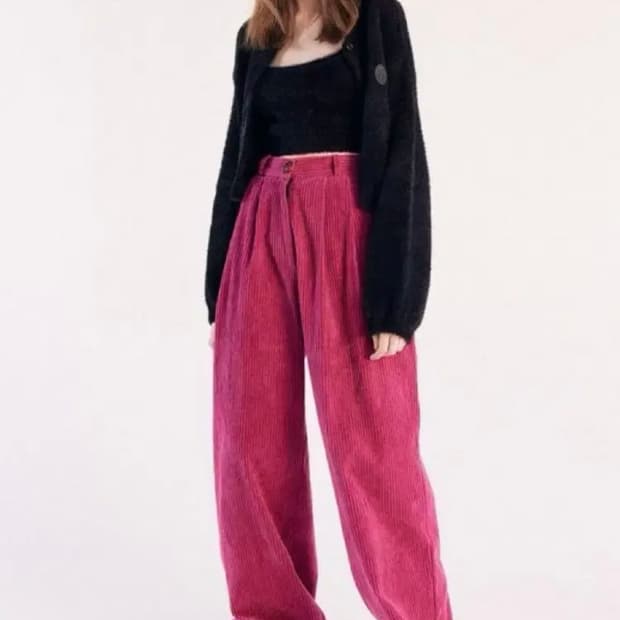 스컬프터 팬츠 Wide Pin Tuck Corduroy Pants