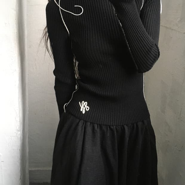 Off White 오프화이트 골지 터틀넥 니트