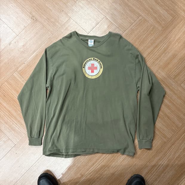 00s Red Cross 롱슬리브