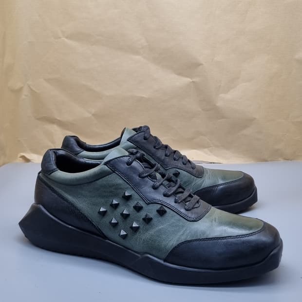 소다 가죽 남성스니커즈270 