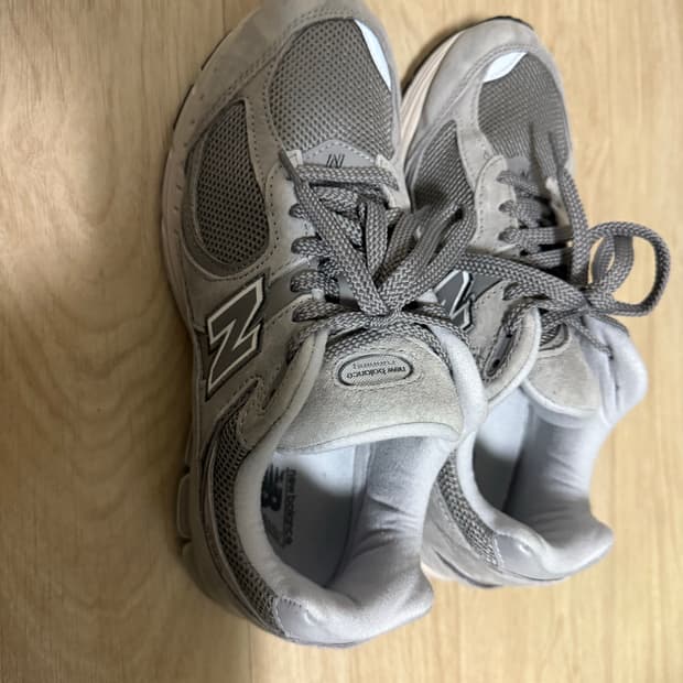 뉴발란스2002R 그레이 265 판매
