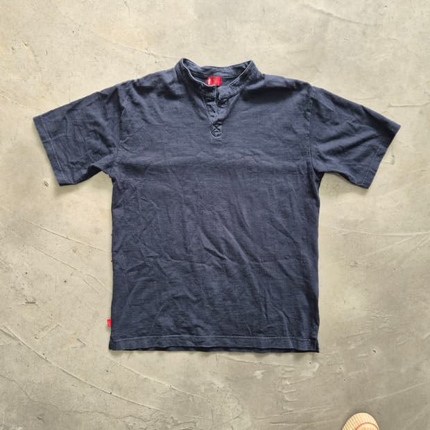 00's Levis 리바이스 레드탭 헨리넥 티셔츠