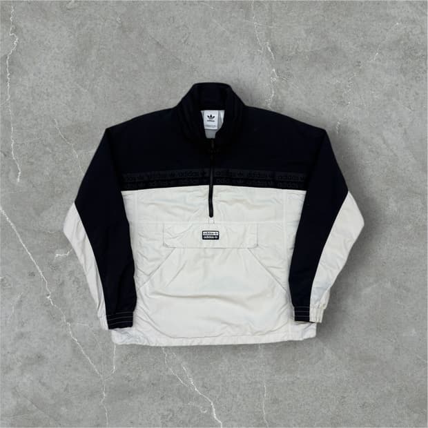 아디다스 하프집 트랙탑