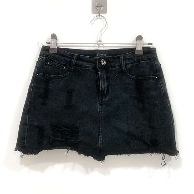 Black damage short skirt