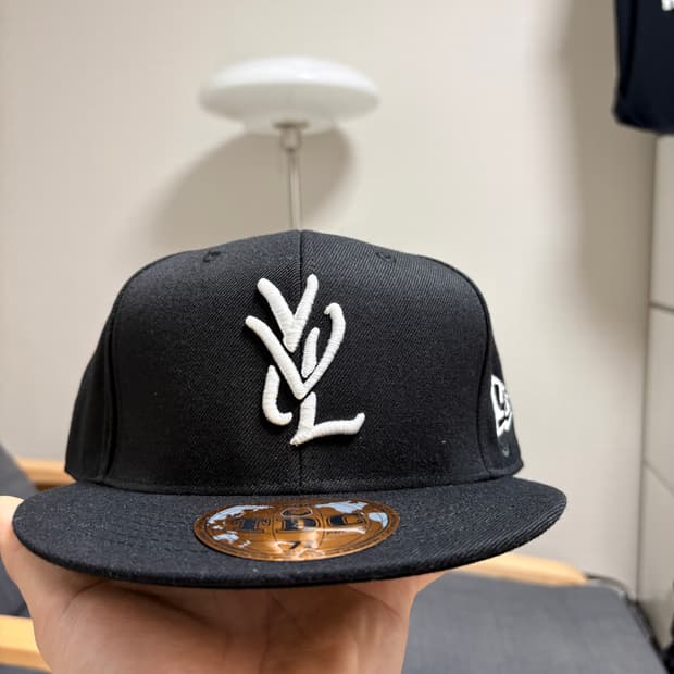 플레이보이카티 yvl 모자 7 3/4