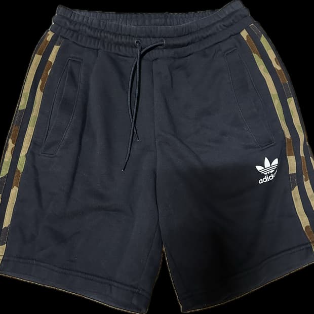 아디다스 카모 반바지 90사이즈