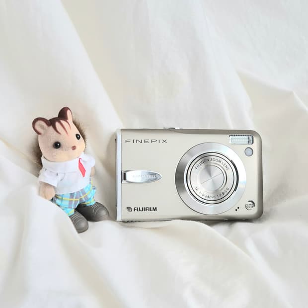 작례📷초미품✨박스풀셋 📦Fujifilm FinePix F30