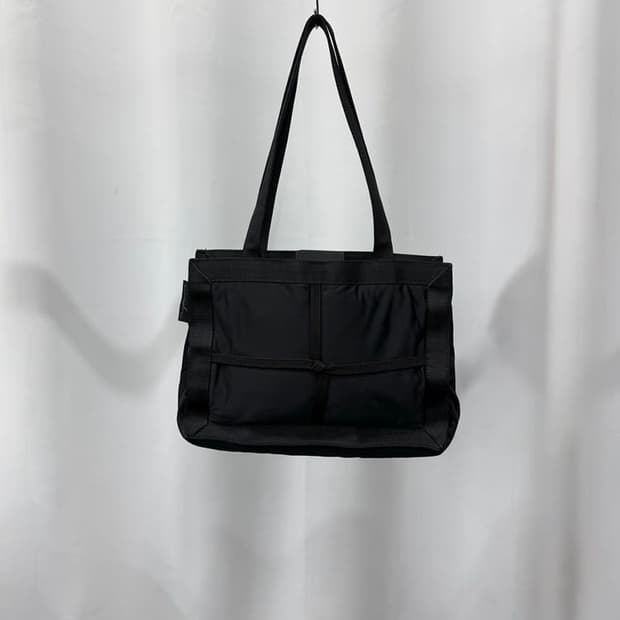 y`saccs (yohji yamamoto)