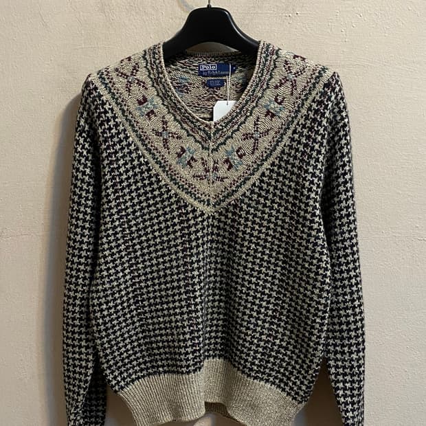 폴로 랄프로렌 패턴 브이넥 니트 스웨터