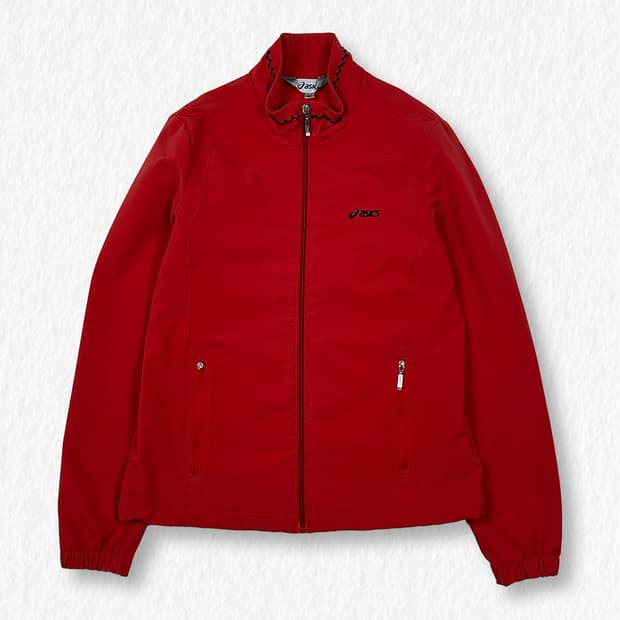 아식스 바람막이 레드