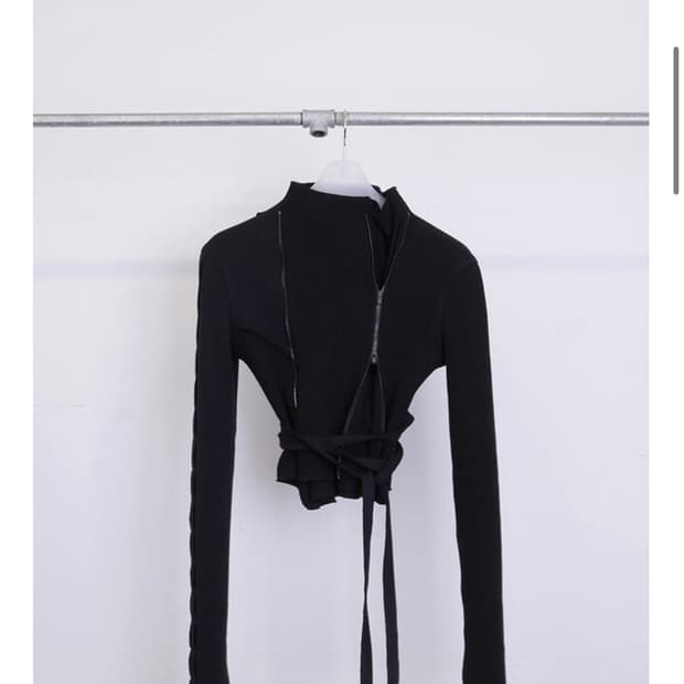 ZIP BELT EGG CLUSTER SLEEVE KNIT BLACK