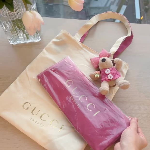 구찌 뷰티 캔버스 양면 에코백 