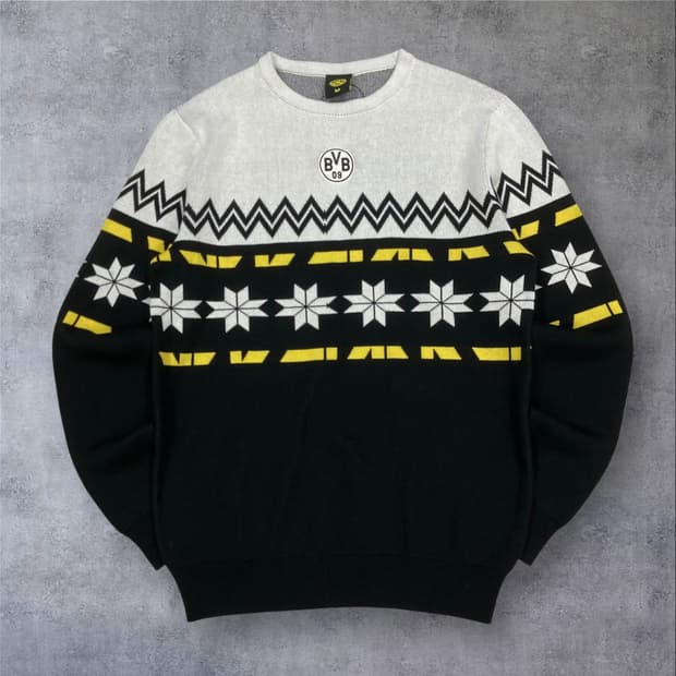 도르트문트 믹스 컬러 패턴 니트