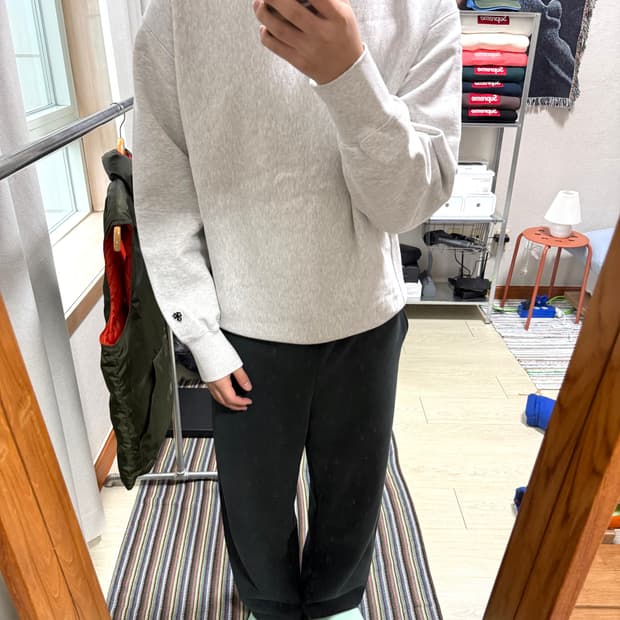 헤리티지플로스 맨투맨