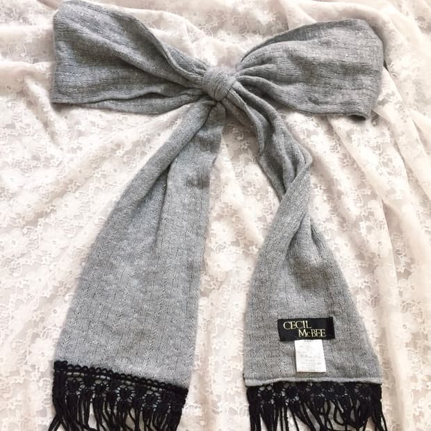 Vintage Cecil mc bee grey glitter muffle