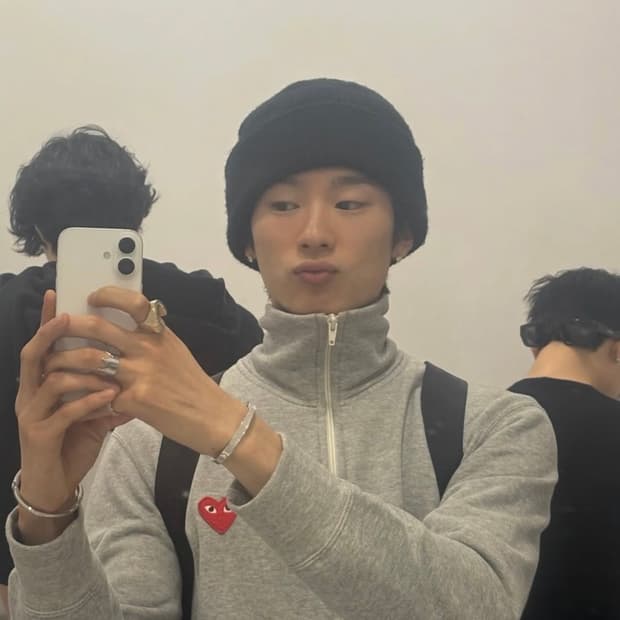 꼼데가르송 나우아임영 5하트집업 그레이 S 95