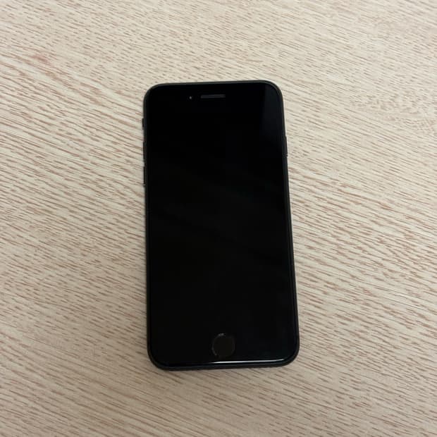 아이폰 8 블랙 (상태 S급)