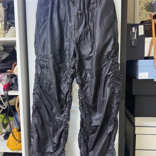 우영미 셔링 나일론 팬츠 46