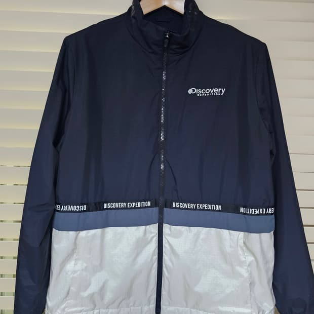 디스커버리 익스페디션 바람막이 L(100)