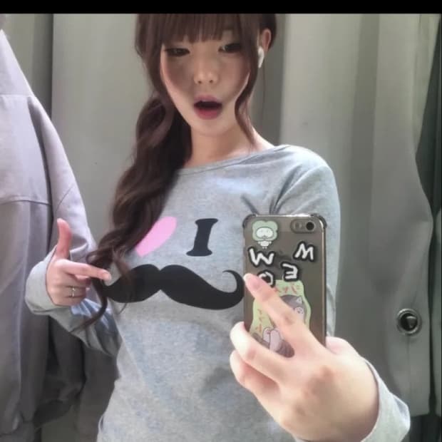 빈티지 날개 프린팅 티셔츠