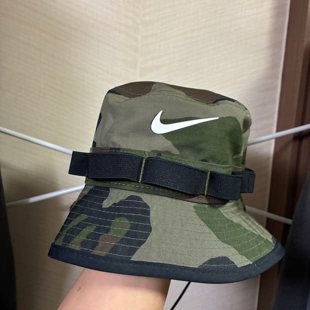 나이키 카모 버킷햇 캡