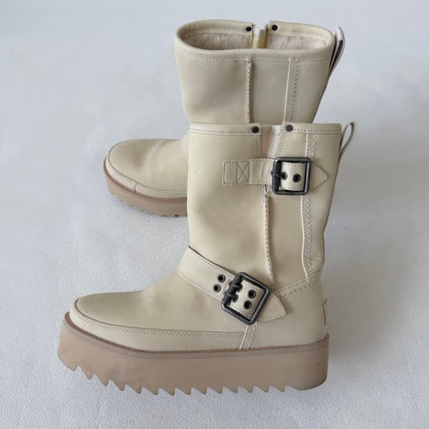 [240]어그(UGG) 스웨이드 부츠