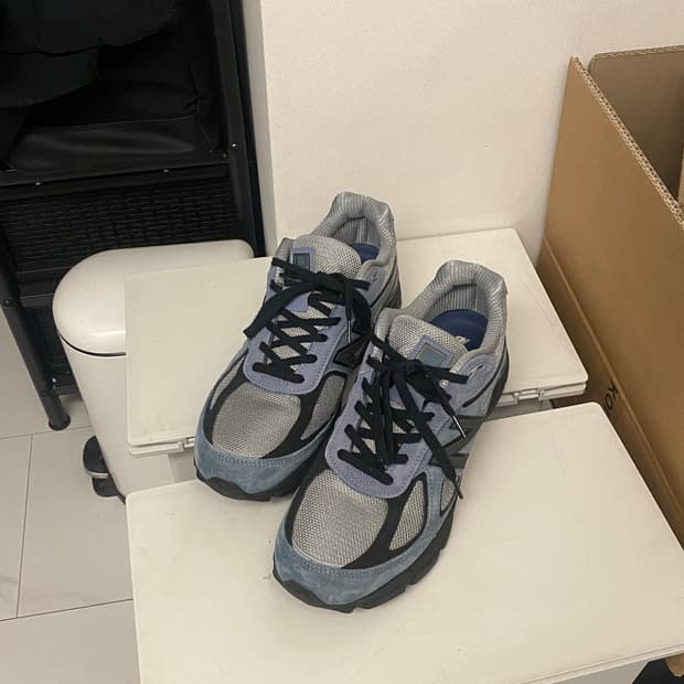 뉴발란스 990v4 메이드 인 USA 아크틱 그레이 285