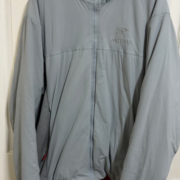 아크테릭스 아톰 LT 후디 (L)