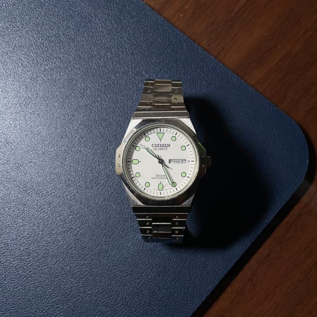 시티즌 세븐 메탈 쿼츠 시계