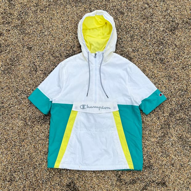 Champion 올드스쿨 화이트 반팔 아노락