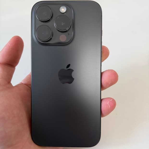 아이폰 15프로 256GB 티타늄 블랙