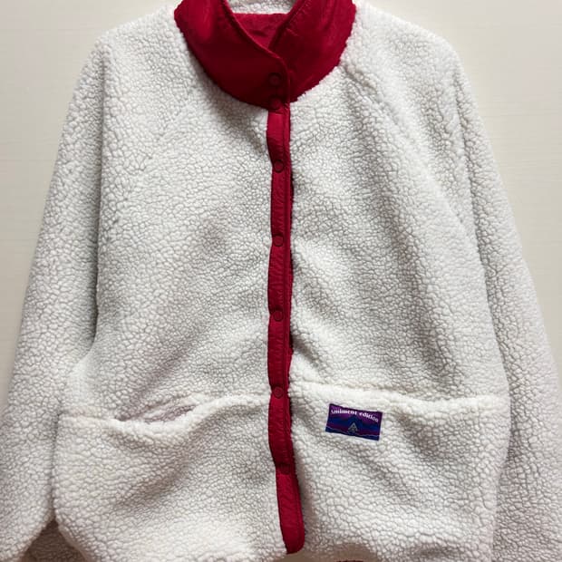 아미먼트 에디션 양면 뽀글이 자켓 남녀공용