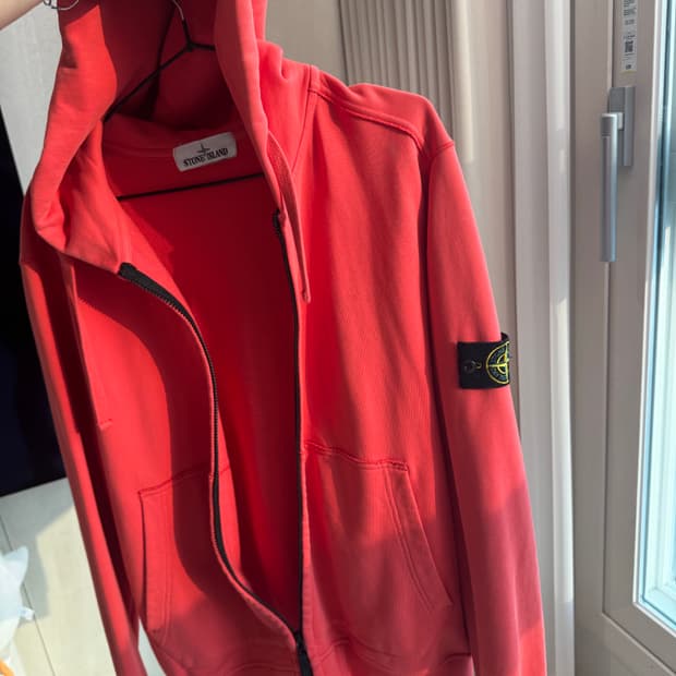 [정품] 스톤아일랜드 레드 후드집업 L