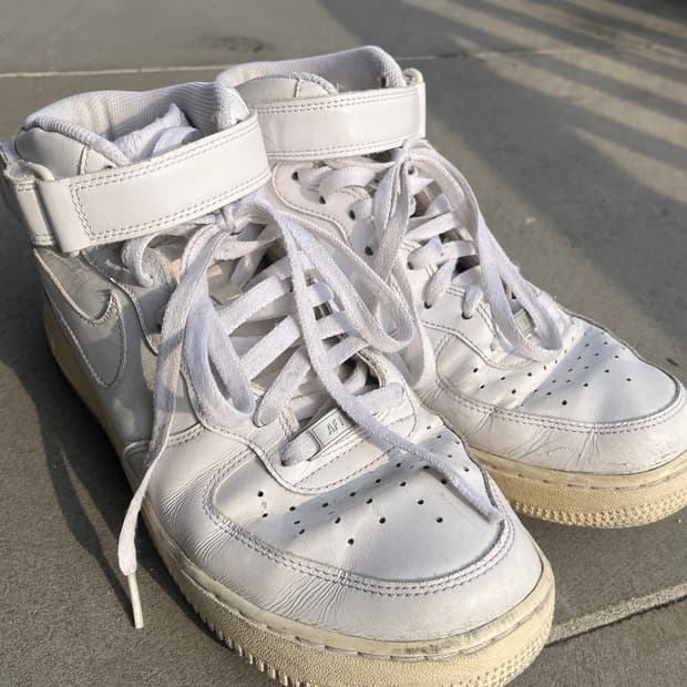 나이키 에어포스 1 미드 트리플 화이트 280