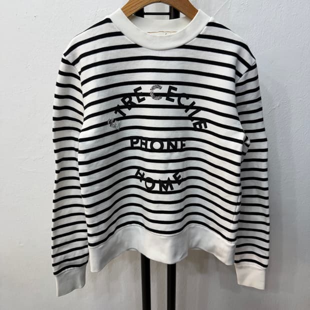 정품) 에뜨르 세실 스트라이프 패턴 맨투맨 S