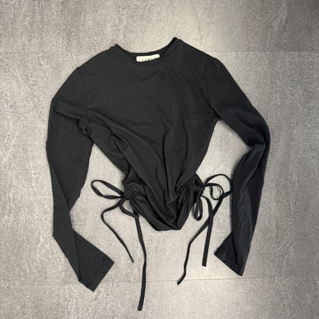 윤세 스트링 롱슬리브