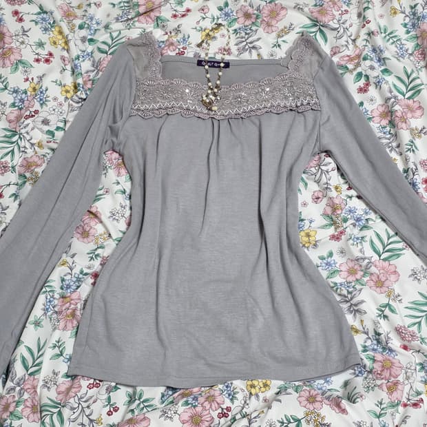 일본빈티지)히메갸루st 보헤미안 앤틱 로맨틱 레이스 스팽클 긴팔티셔츠