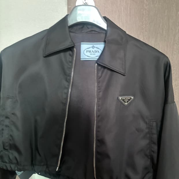 프라다 리나일론 36 팝니다