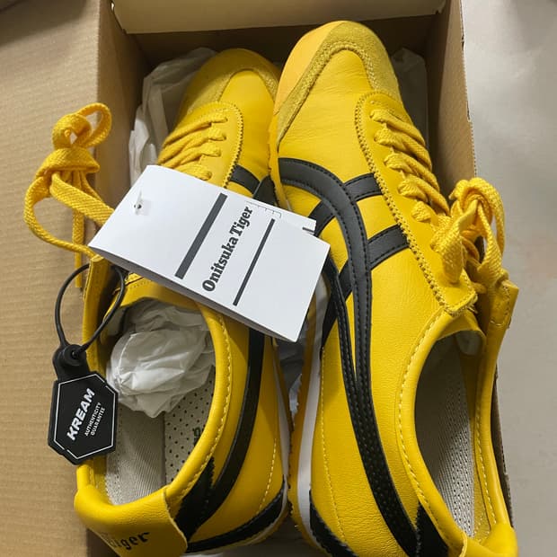 오니츠카타이거 멕시코66 270사이즈 한번도 안신은거에요! 