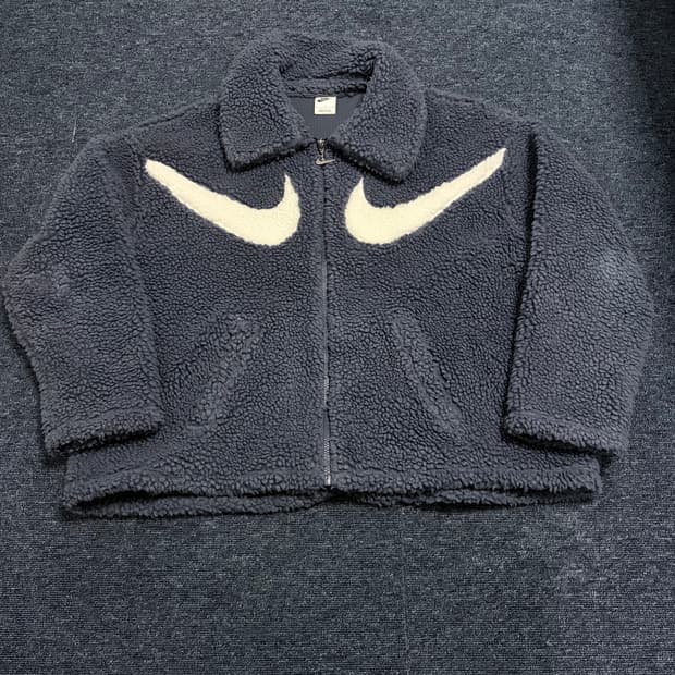 나이키 오버사이즈 스우시 뽀글이