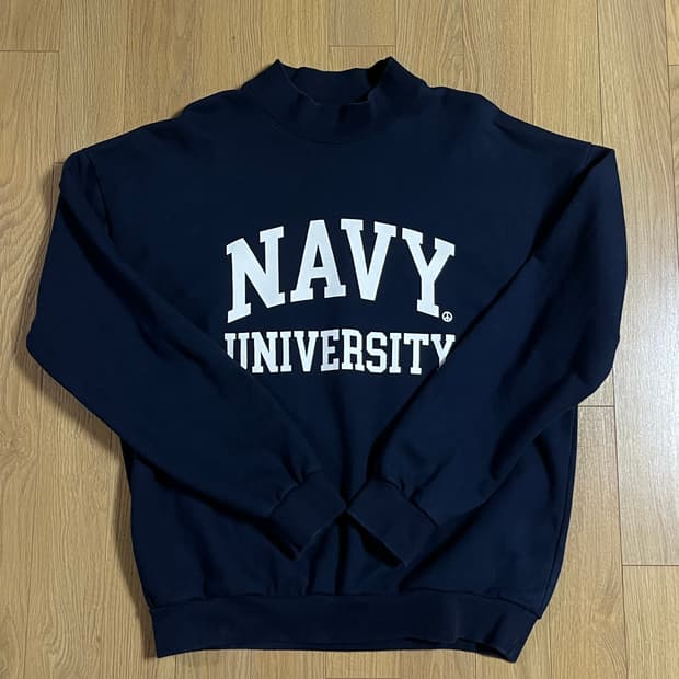 듀테로 네이비 스웻 셔츠 [M]