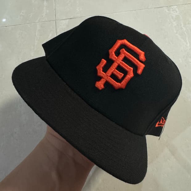 뉴에라 샌프란시스코 자이언츠 캡 5/8 미시착 처분 