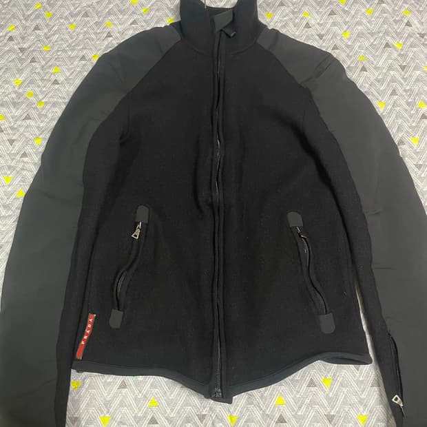 프라다 스포츠 니트자켓 